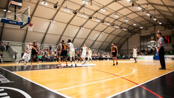 Så kul att följa Basketligan dam tabell Så kul att följa Basketligan dam tabell illustration